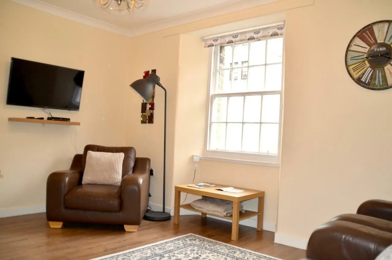 Simon Square Apartment Edinburgh United Kingdom